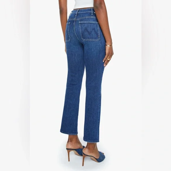 Mother Hustler Patch Pocket Ankle Jeans in Teaming Up Wash Size 25 Medium Wash